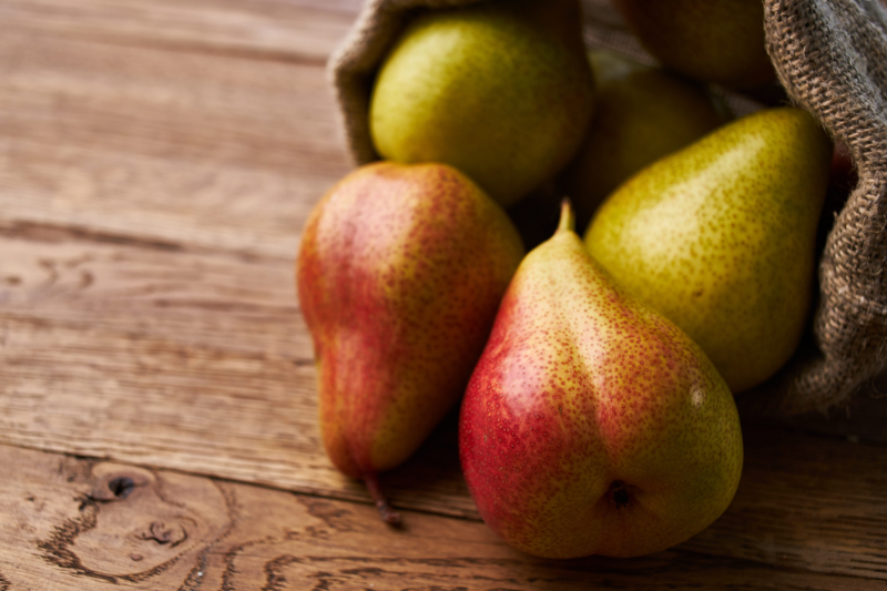 pears on wooden table agriculture vitamins close-up | Purée Arêté delicious natural pears for fruit puree